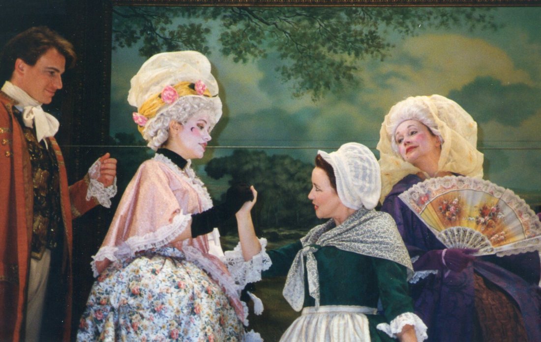 She Stoops to Folly SCR001